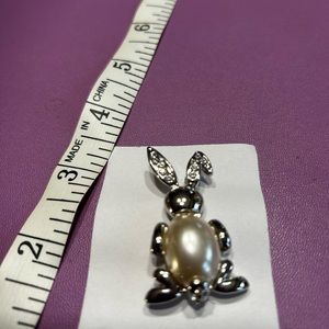 bunny brooch
